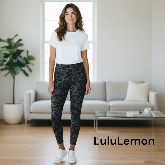 Lululemon Black & Gray Camo Leggings Size 2 - Picture 1 of 6